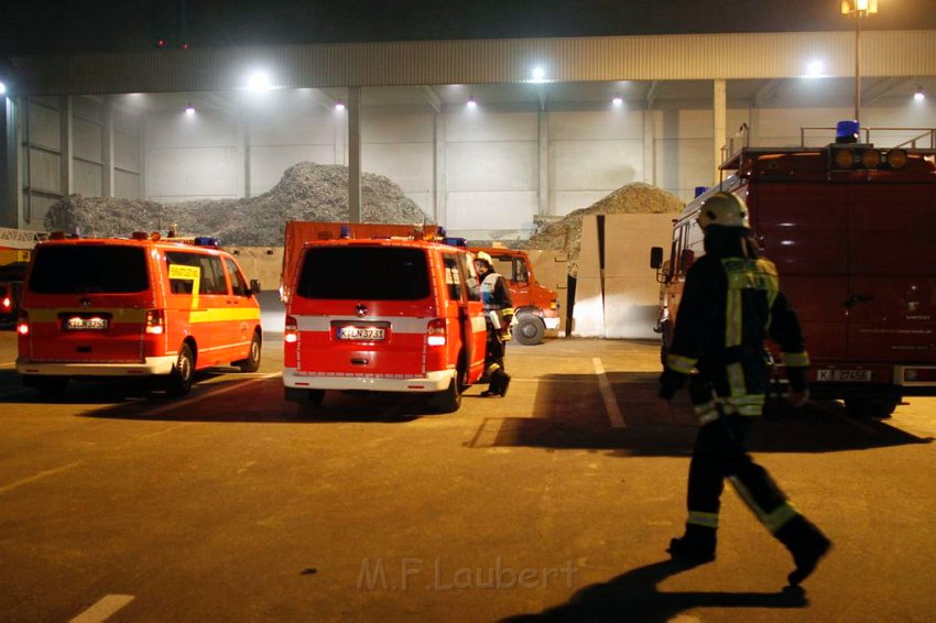 Feuer 3 GVG Koeln Niehl Geestemuenderstr P033.jpg